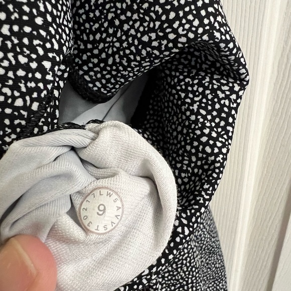 Lululemon 🍋 Wunder Under Hi-Rise Tight Full-On Luxtreme 28" Inseam Size 6 - Picture 8 of 11